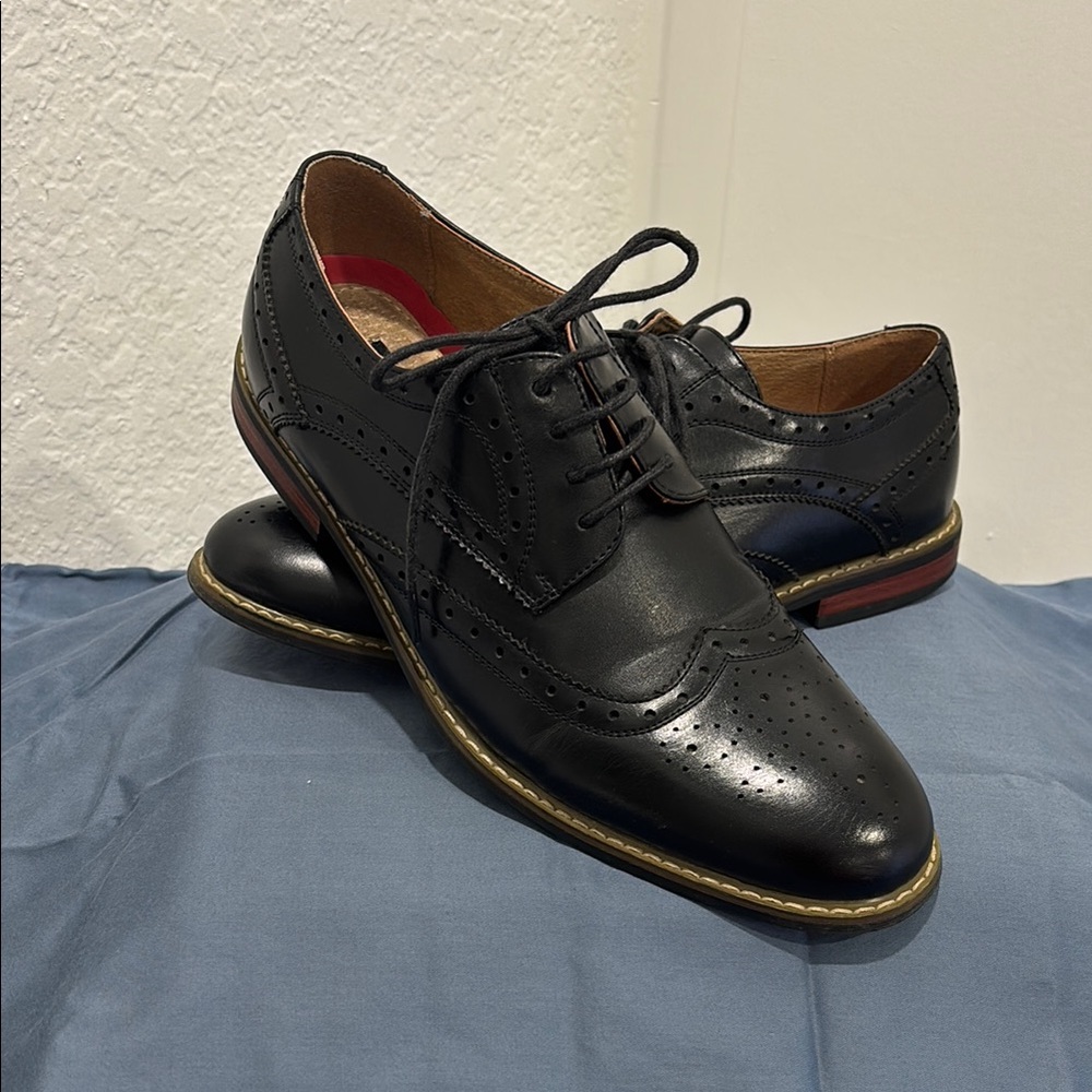 Classic Black Leather Men's Dress Shoes